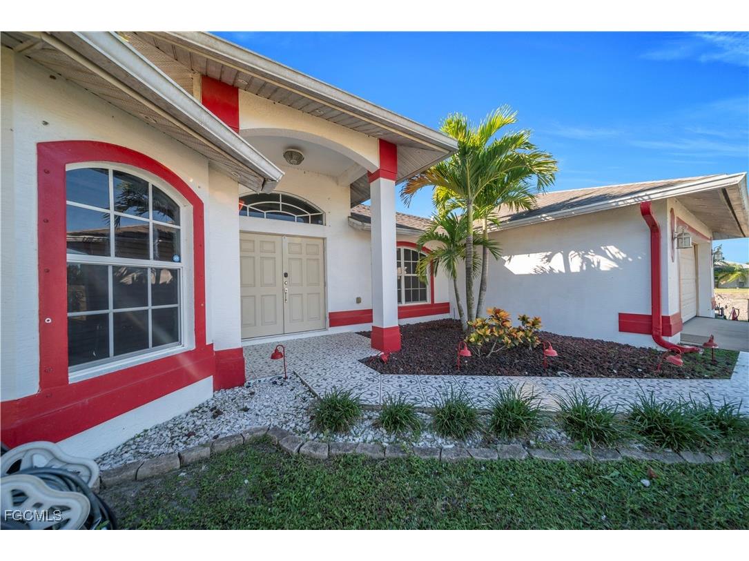 1124 NE 15th Street Cape Coral FL 33909 2025021367 image6