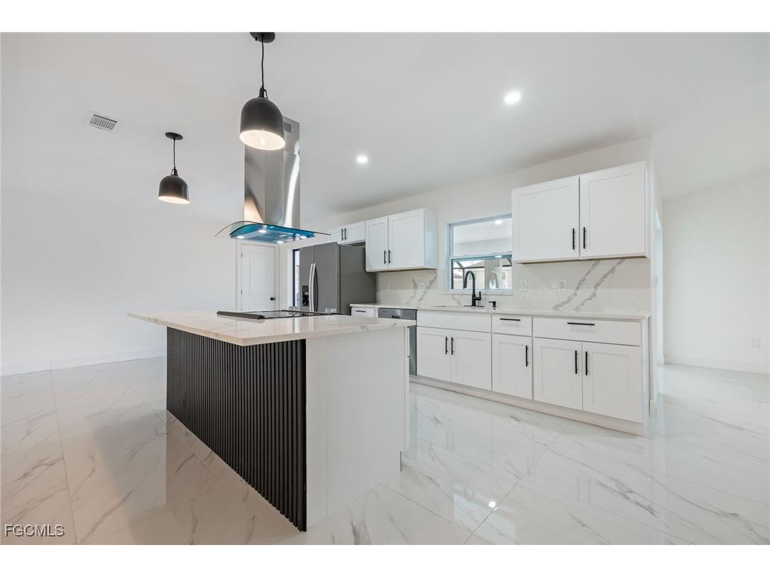 1124 NW 1st Place Cape Coral FL 33993 2025016634 image16