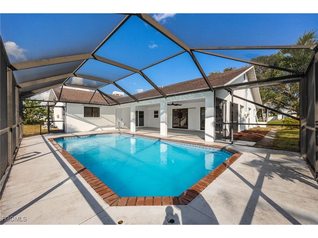 1124 NW 1st Place Cape Coral FL 33993 2025016634 image2