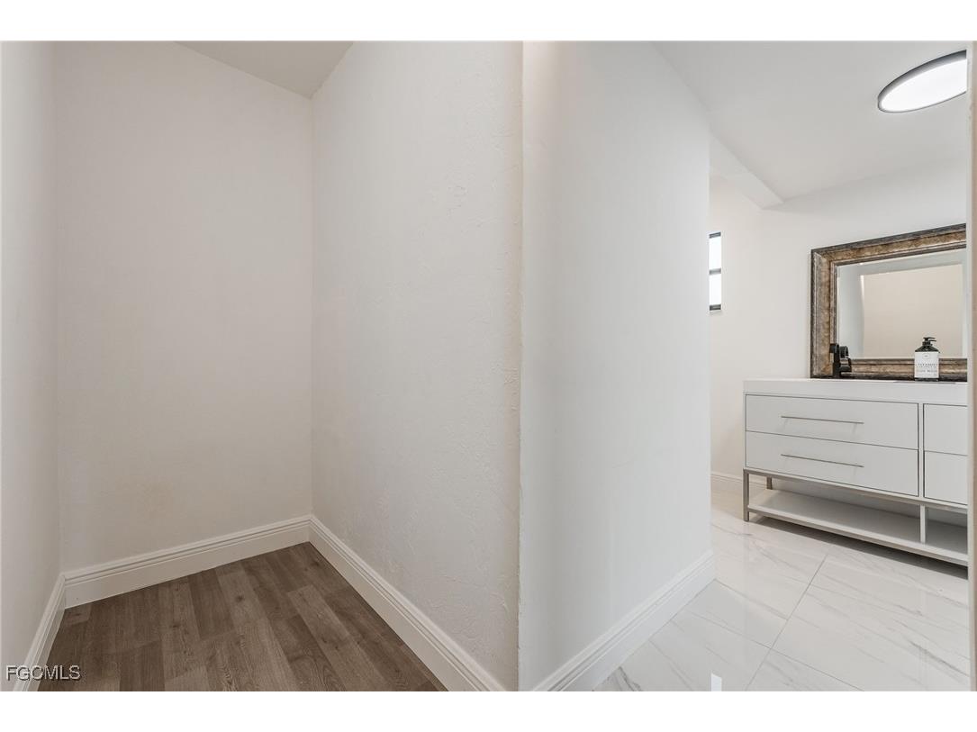 1124 NW 1st Place Cape Coral FL 33993 2025016634 image28