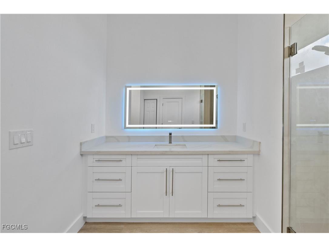 1124 NW 31st Avenue Cape Coral FL 33993 2026000236 image20