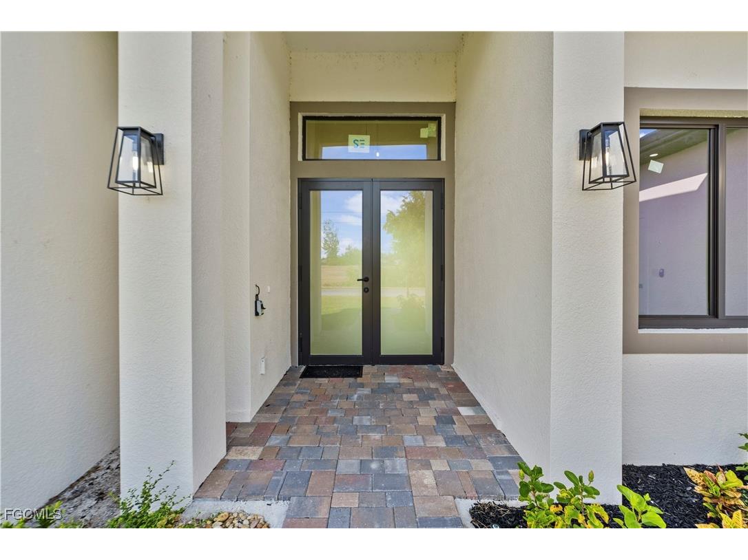 1124 NW 31st Avenue Cape Coral FL 33993 2026000236 image6