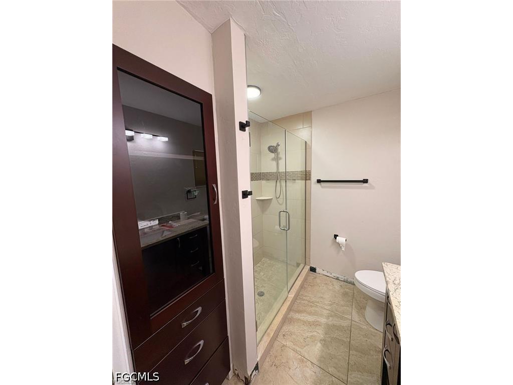 1124 SE 4th Street Cape Coral FL 33990 2026028624 image6