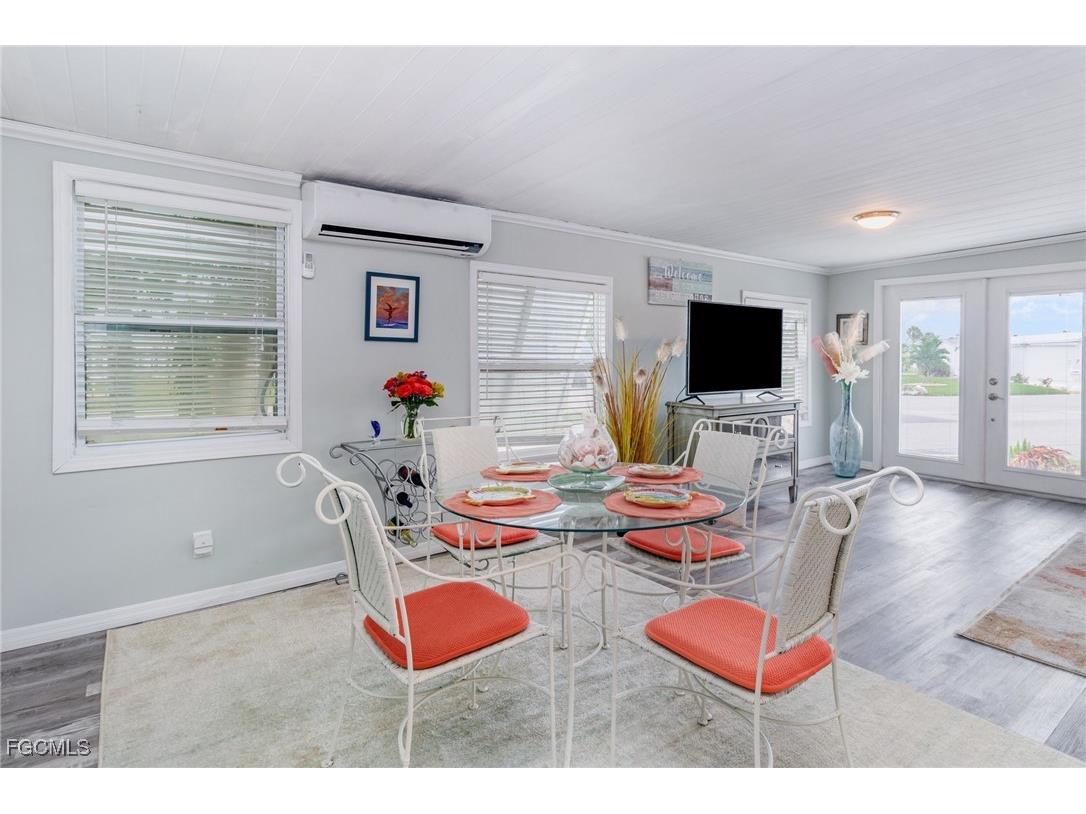 11240 Azalea Lane Fort Myers Beach FL 33931 2025020049 image4