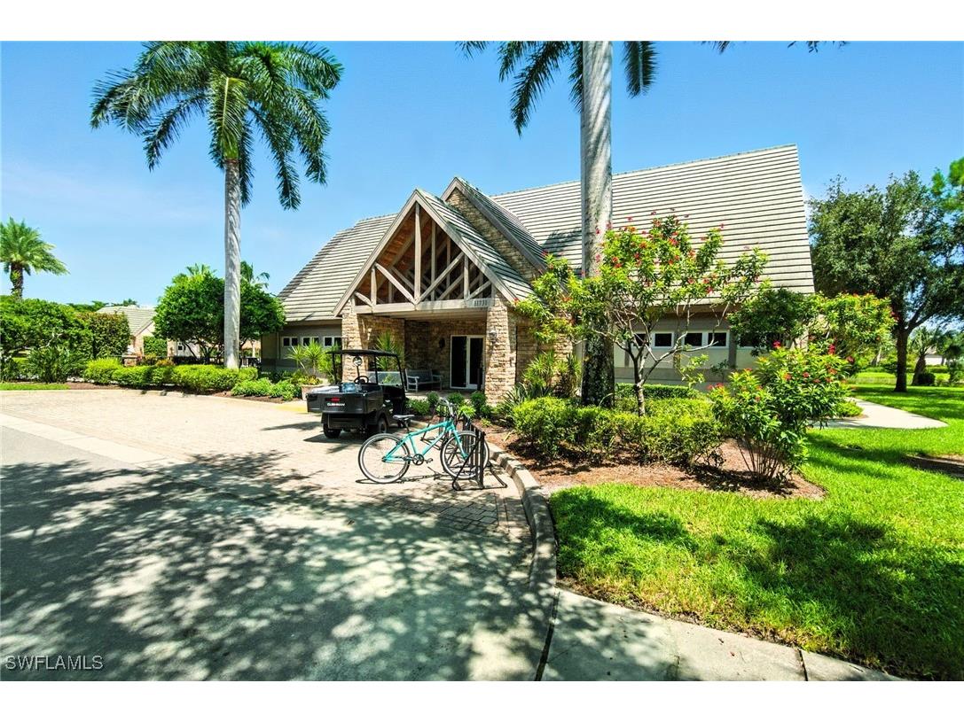 11242 Five Oaks Lane Naples FL 34120 225066959 image7