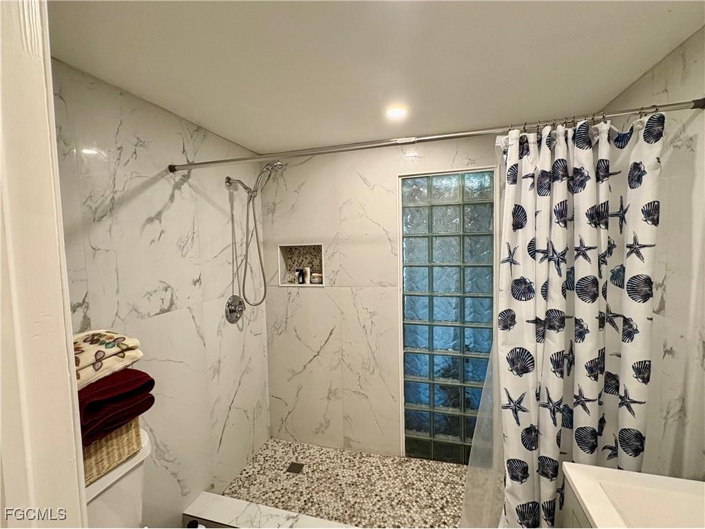 11242 Matlacha Avenue Matlacha FL 33993 2025023360 image17