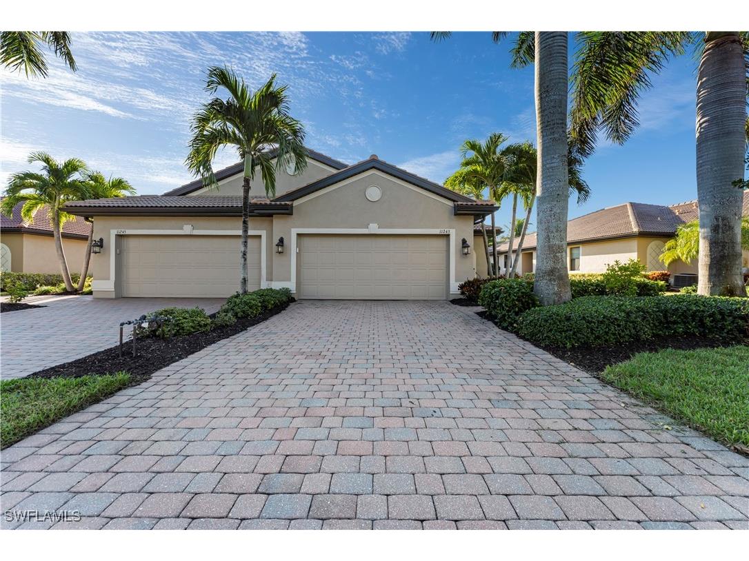 11243 Monte Carlo Boulevard Bonita Springs FL 34135 225075523 image1