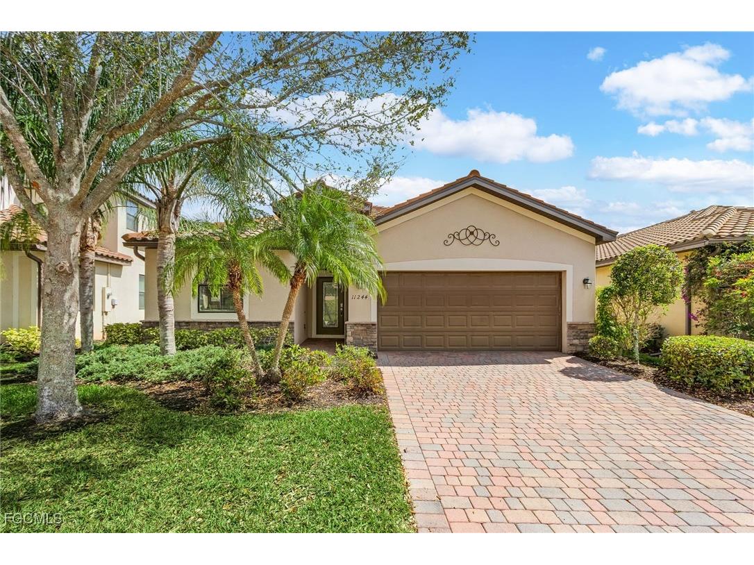 11244 Red Bluff Lane Fort Myers FL 33912 2025016448 image1