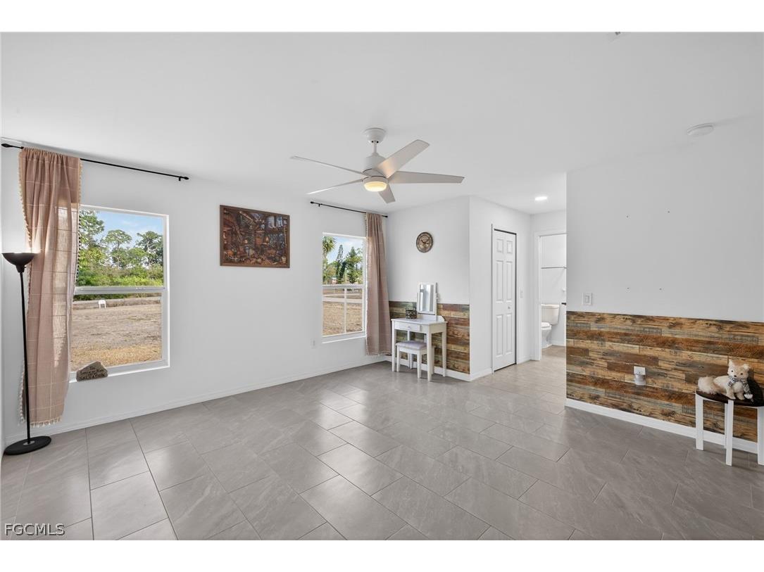 11249 / 11261 6th Avenue Punta Gorda FL 33955 2026005178 image11