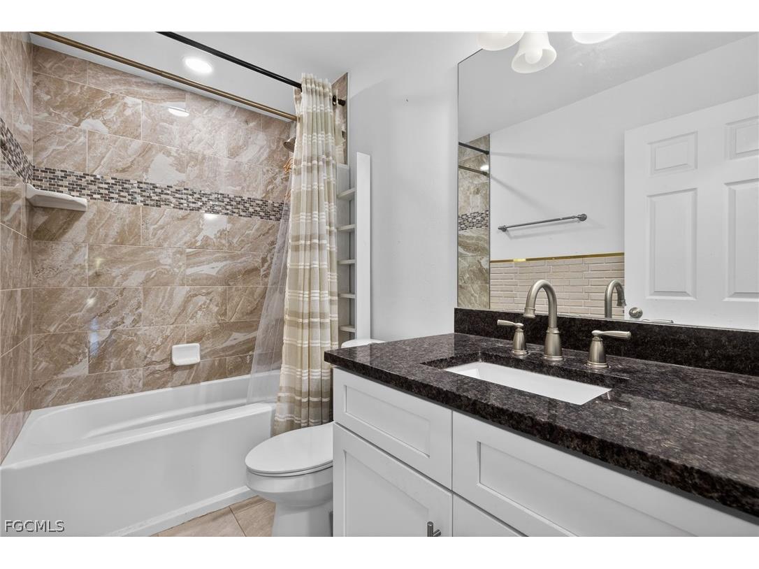 11249 / 11261 6th Avenue Punta Gorda FL 33955 2026005178 image15