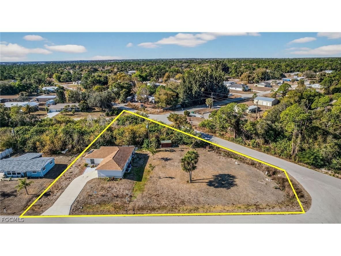 11249 / 11261 6th Avenue Punta Gorda FL 33955 2026005178 image2