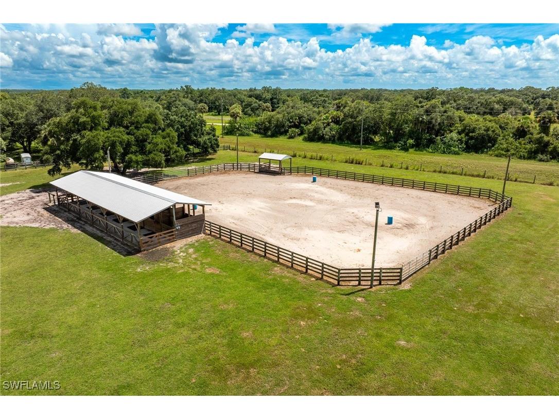 1125 Bronco Court Labelle FL 33935 224075210 image1