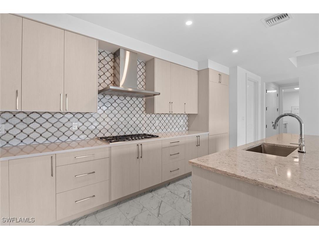 1125 Central Avenue #566 Naples FL 34102 225073860 image2