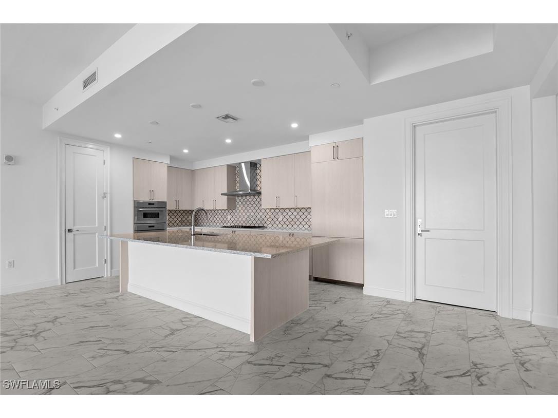 1125 Central Avenue #566 Naples FL 34102 225073860 image6