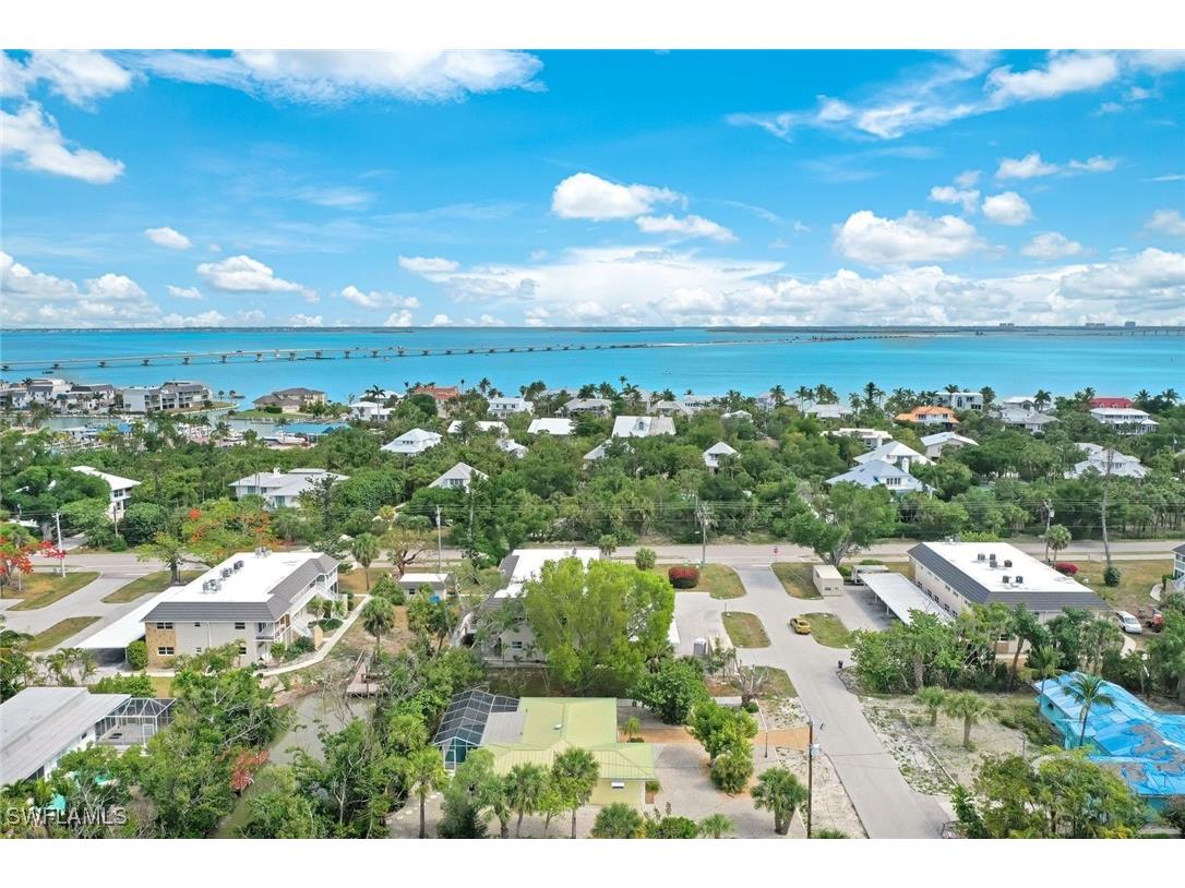 1125 Captains Walk Street Sanibel FL 33957 224086598 image1