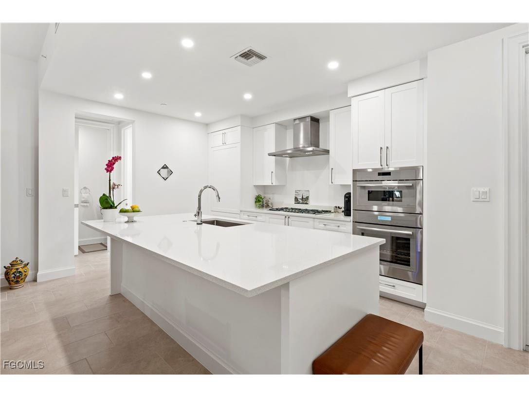 1125 Central Avenue #261 Naples FL 34102 2025018324 image4