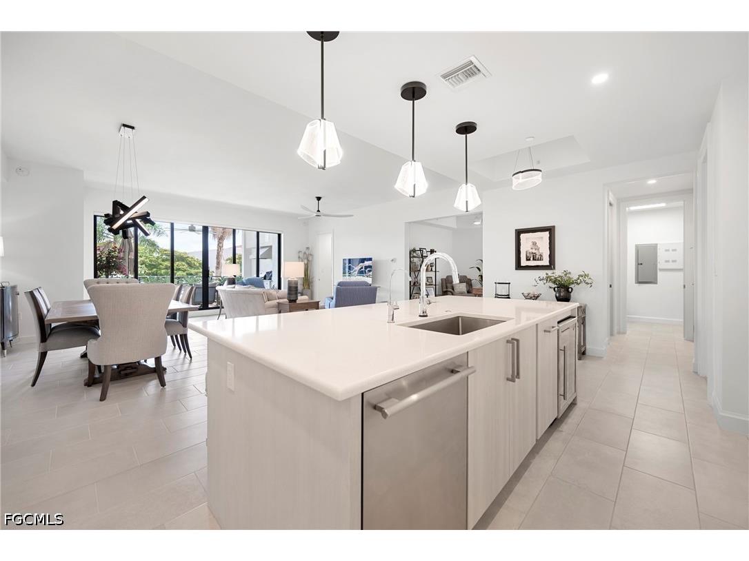 1125 Central Avenue #275 Naples FL 34102 2026023655 image1