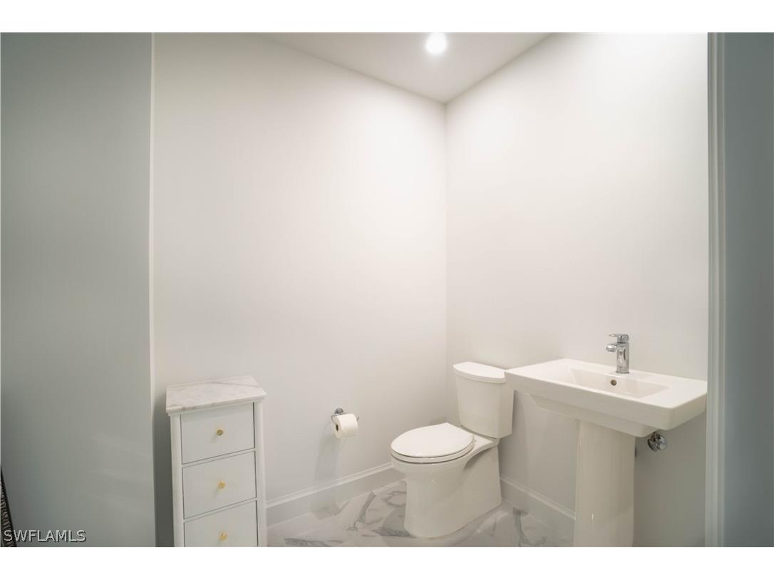 1125 Central Avenue #279 Naples FL 34102 226011402 image26