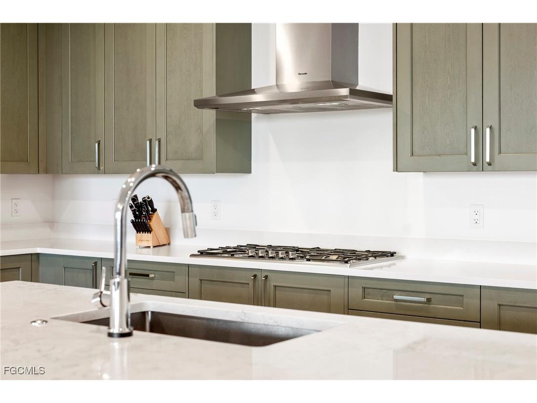 1125 Central Avenue #463 Naples FL 34102 2025003854 image9