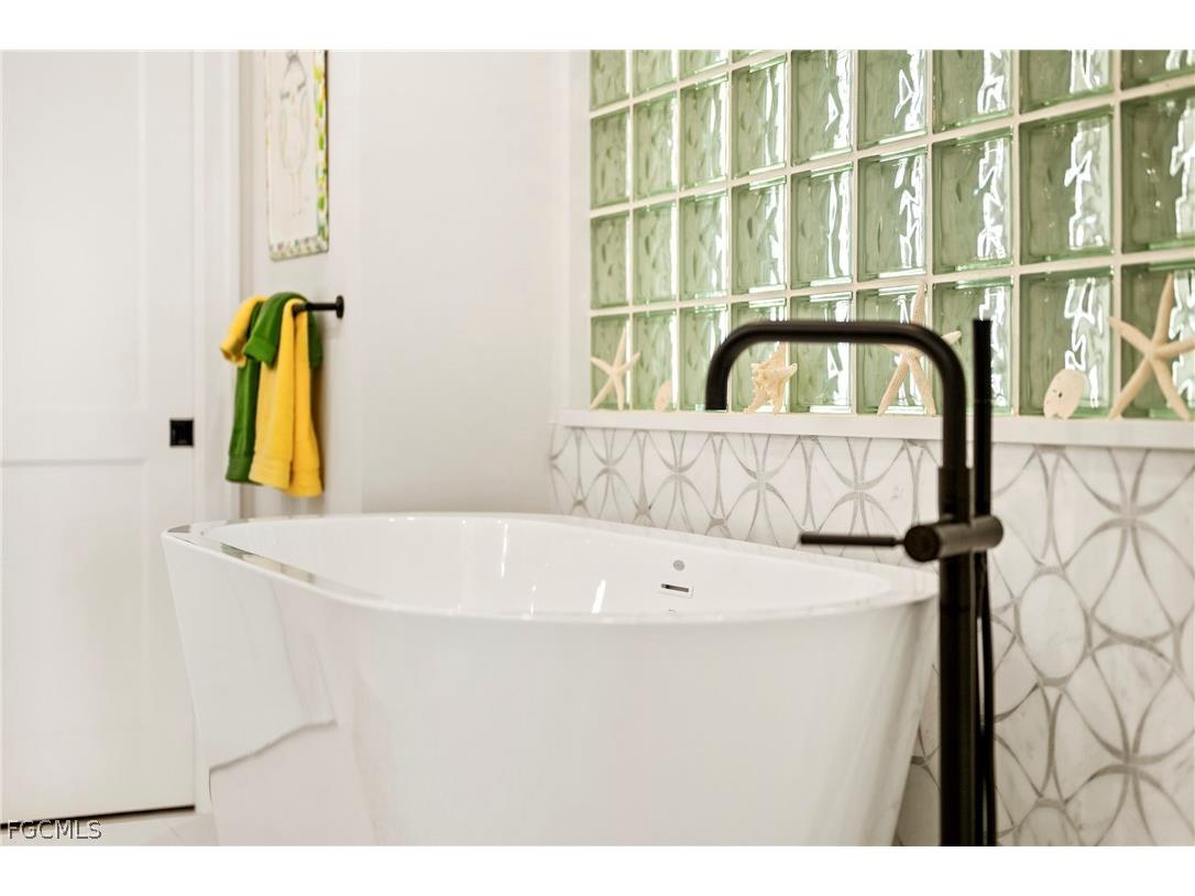 1125 Central Avenue #560 Naples FL 34102 2026010351 image28