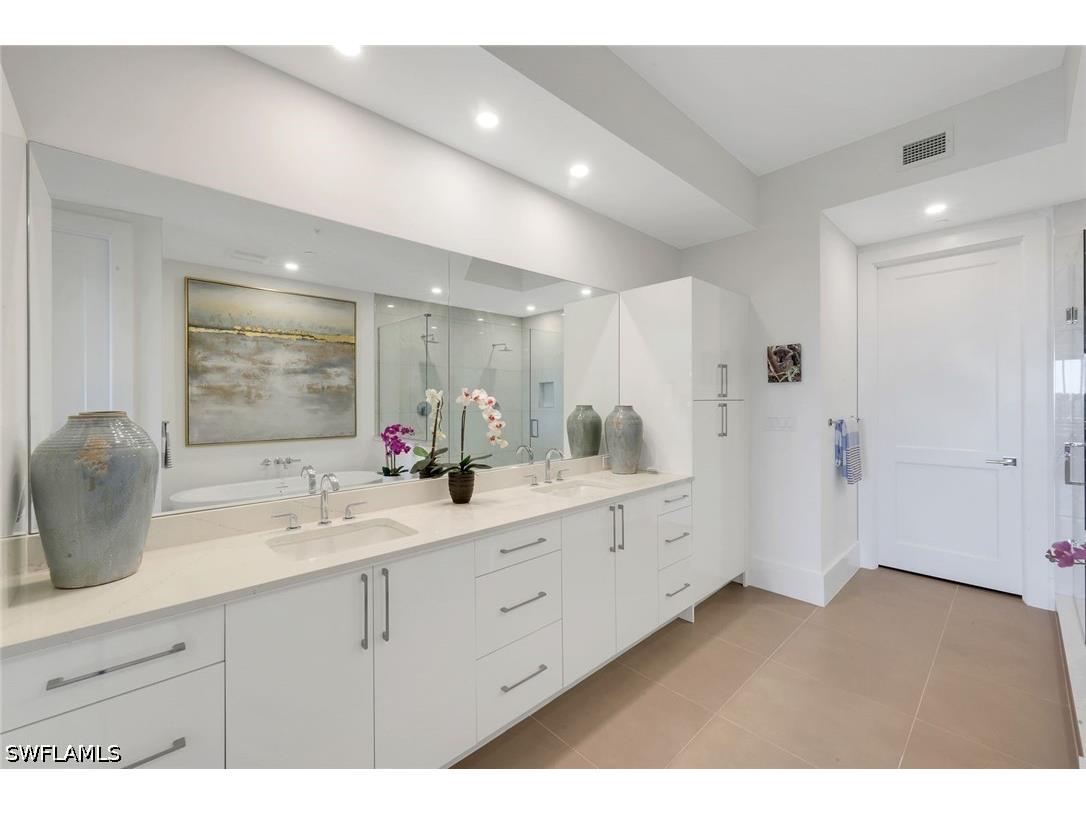 1125 Central Avenue #571 Naples FL 34102 226023600 image15