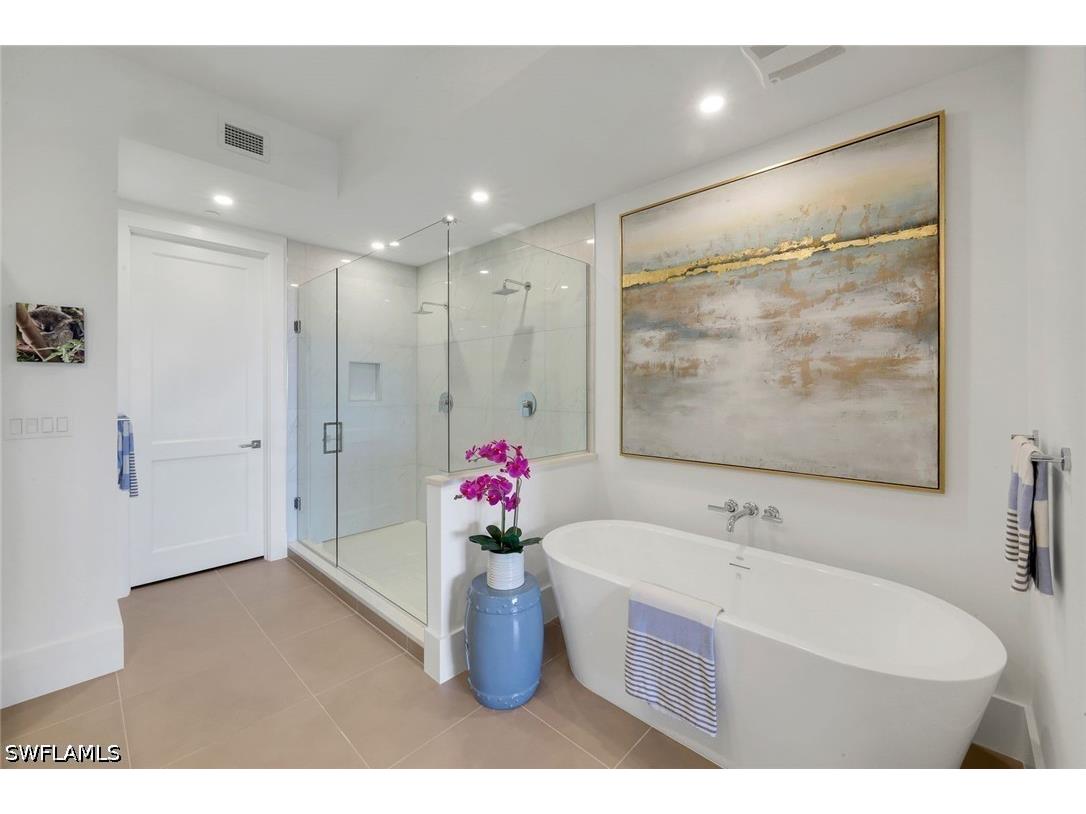 1125 Central Avenue #571 Naples FL 34102 226023600 image16