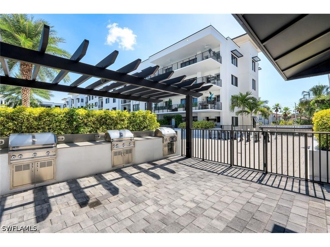 1125 Central Avenue #571 Naples FL 34102 226023600 image29