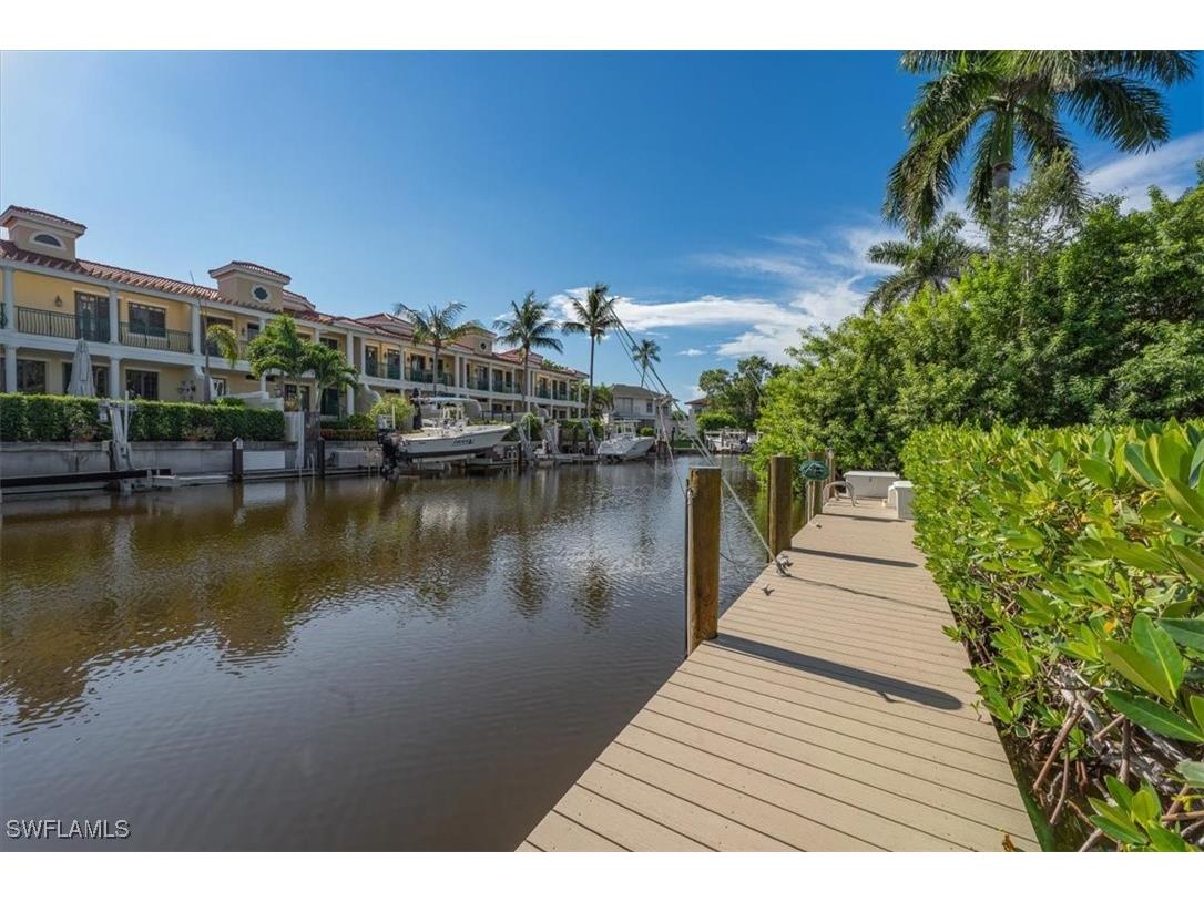1125 Little Neck Court #G63 Naples FL 34102 225065989 image1