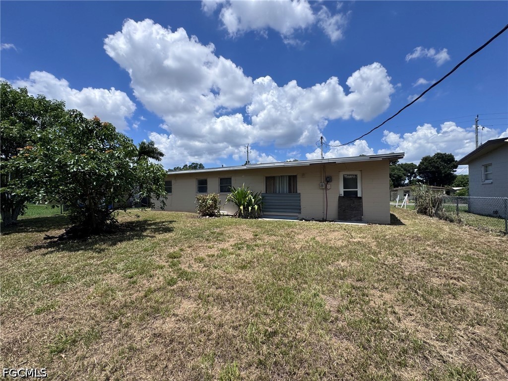 1125 Marsh Avenue Fort Myers FL 33905 2026027228 image5