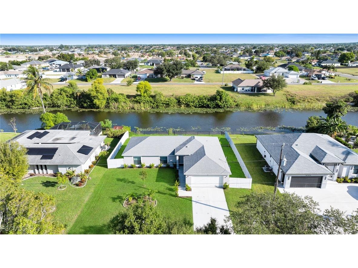 1125 NE 11th Terrace Cape Coral FL 33909 2025013995 image24