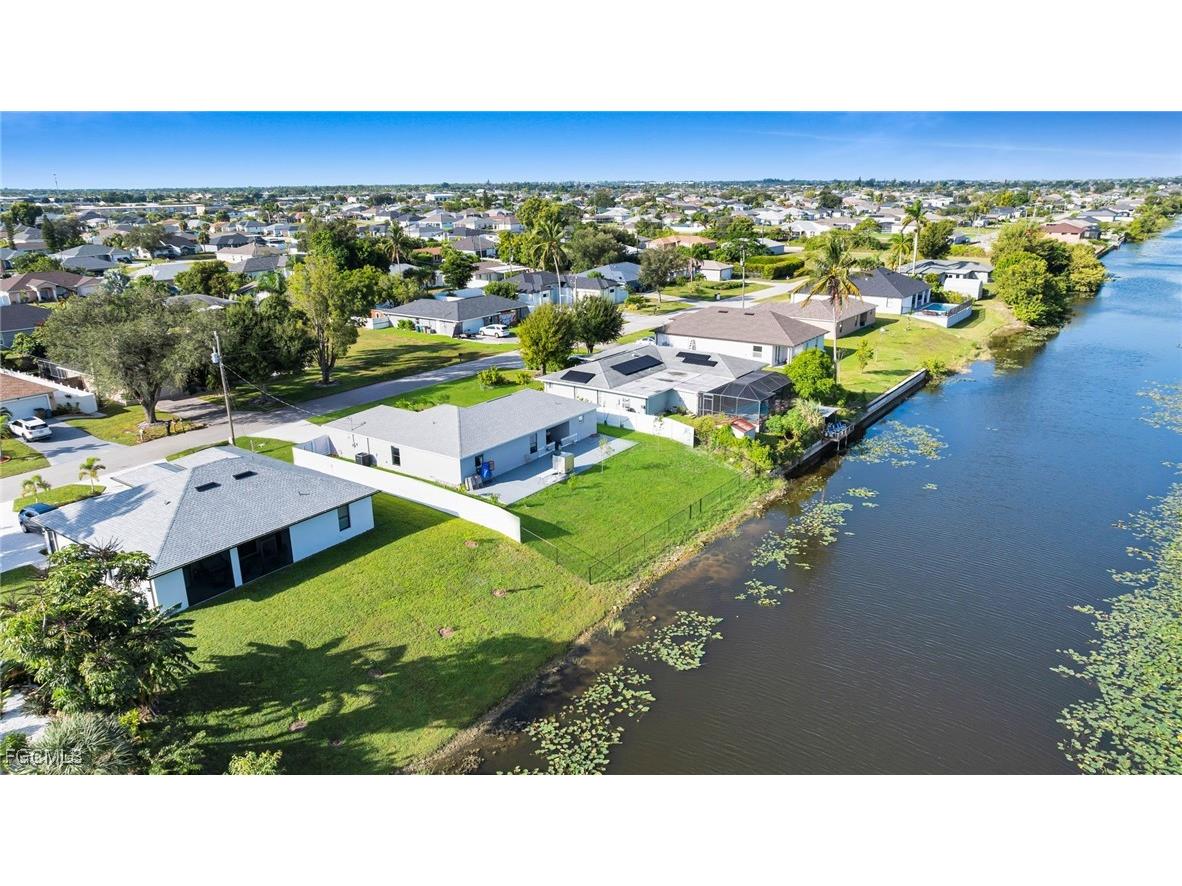 1125 NE 11th Terrace Cape Coral FL 33909 2025013995 image29