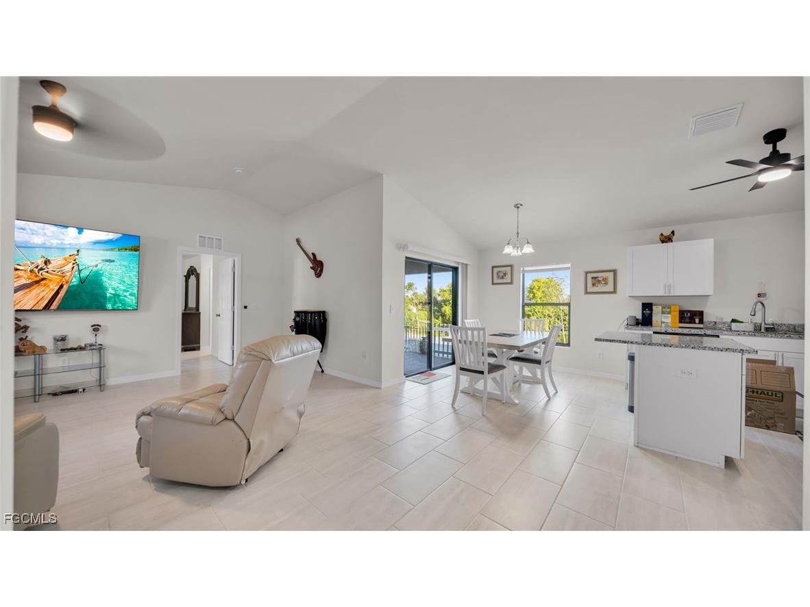 1125 NE 11th Terrace Cape Coral FL 33909 2025013995 image7