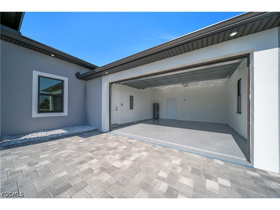 1125 NE 14th Terrace Cape Coral FL 33909 2026022323 image39