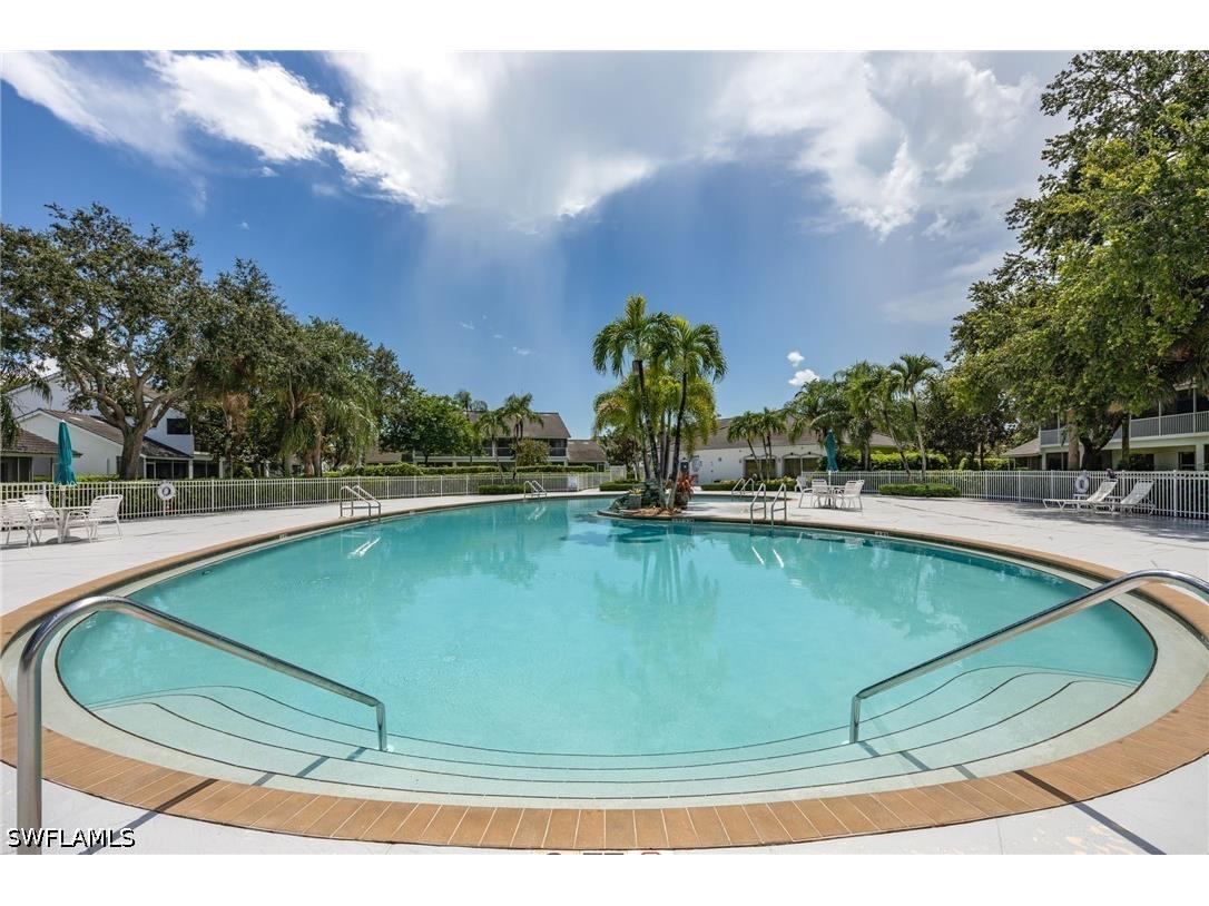 1125 Partridge Circle #102 Naples FL 34104 226020202 image29