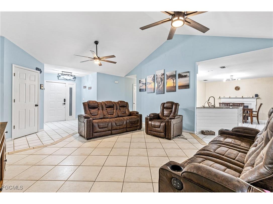 1125 SE 32nd Street Cape Coral FL 33904 2026002384 image5