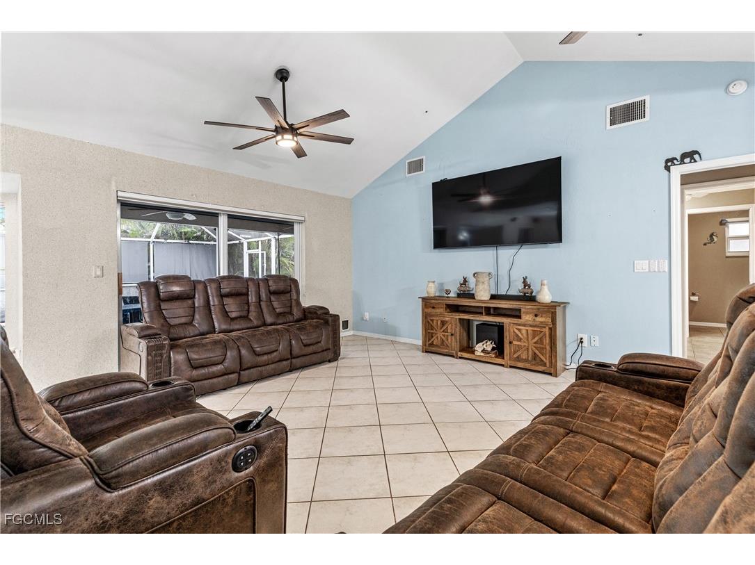 1125 SE 32nd Street Cape Coral FL 33904 2026002384 image6