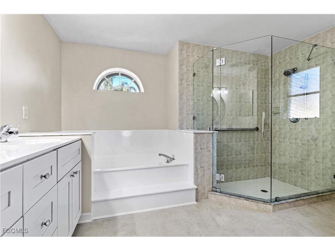 1125 SW 52nd Street Cape Coral FL 33914 2025020797 image31