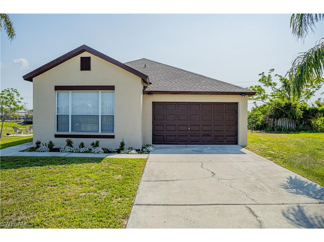 1125 Whitehead Creek Loop Fort Myers FL 33916 223035113 image1