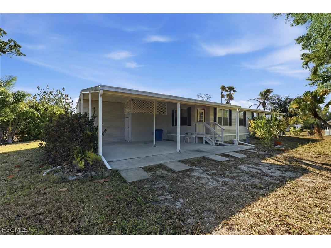 11250 Stringfellow Road Bokeelia FL 33922 2026010926 image2