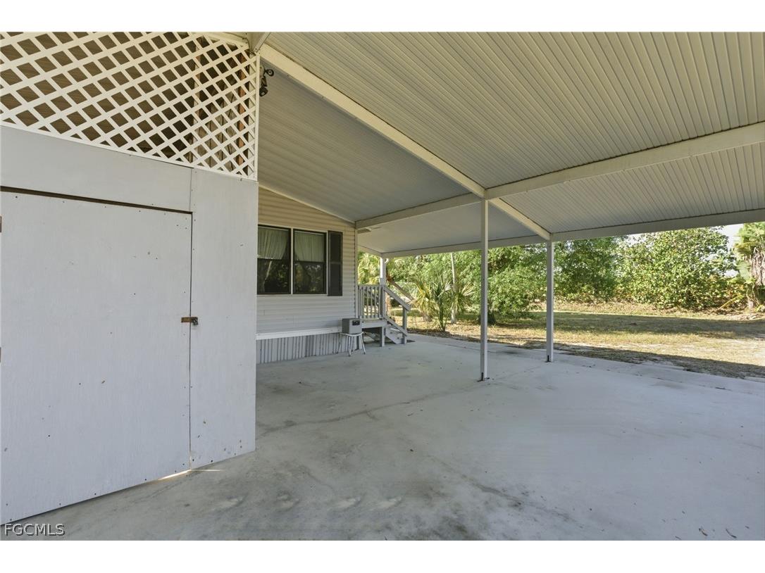 11250 Stringfellow Road Bokeelia FL 33922 2026010926 image36