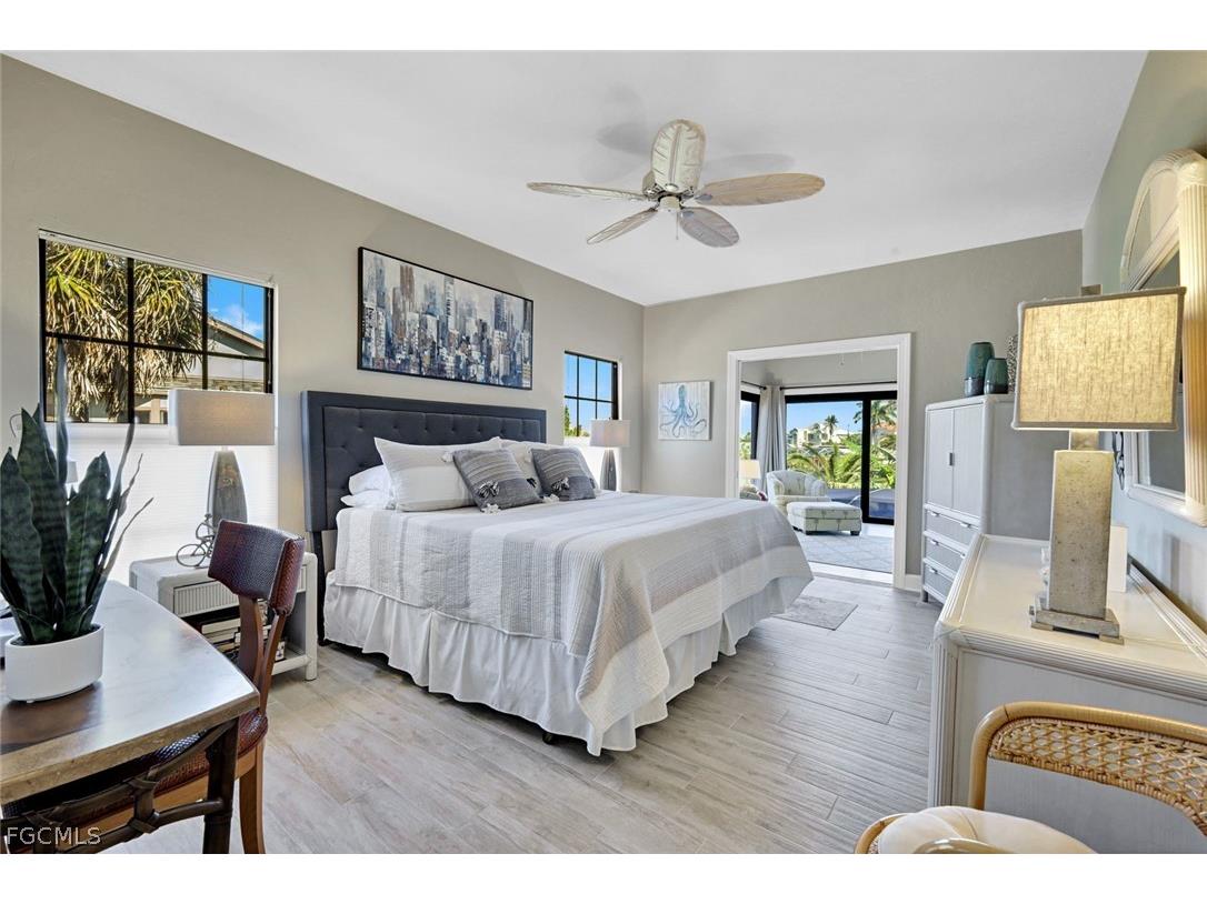 1126 Harbour Cottage Court Sanibel FL 33957 2026006743 image19