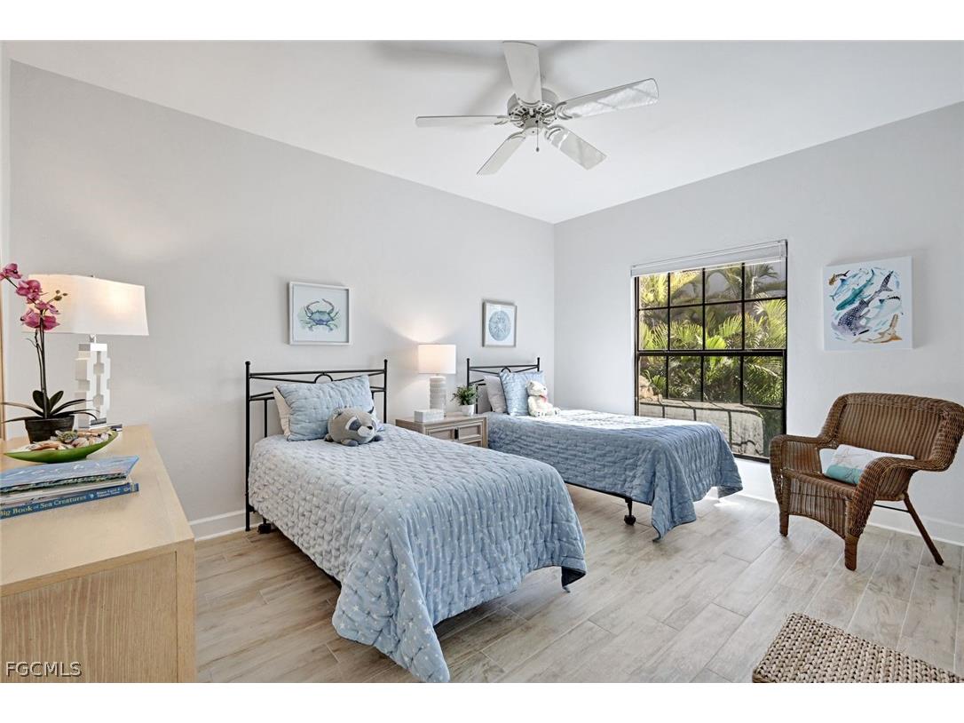 1126 Harbour Cottage Court Sanibel FL 33957 2026006743 image22