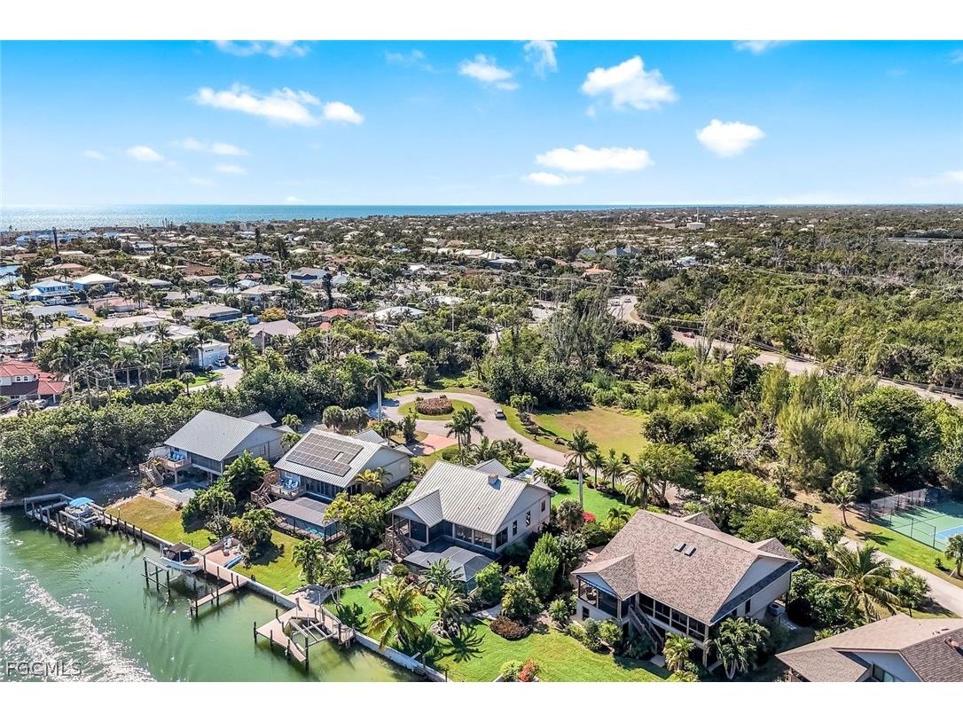 1126 Harbour Cottage Court Sanibel FL 33957 2026006743 image40