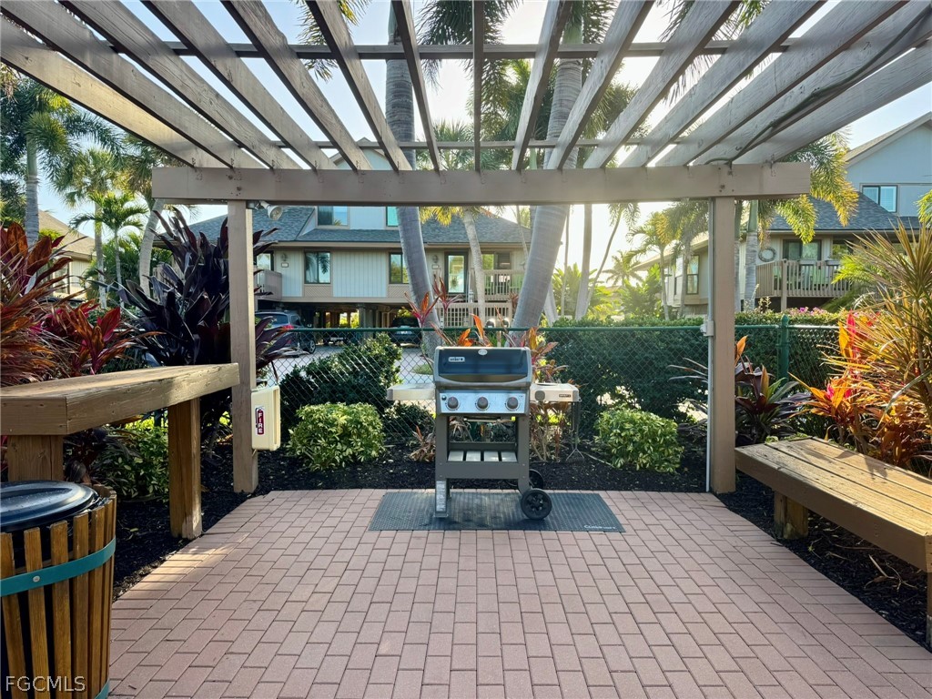 1126 Harbour Cottage Court Sanibel FL 33957 2026006743 image47