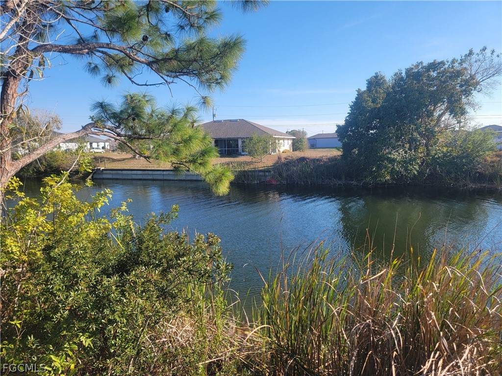 1126 NW 18th Terrace Matlacha FL 33993 2026008647 image1