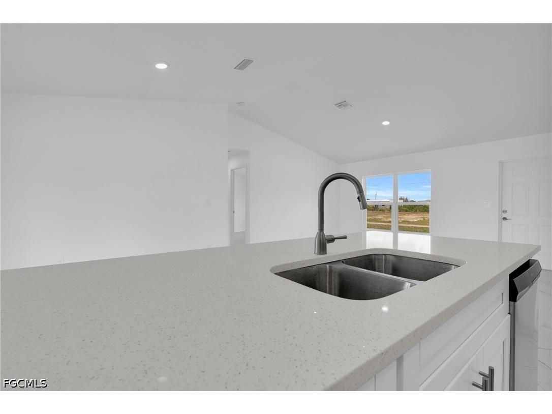 1126 NW 6th Avenue Cape Coral FL 33993 2026024319 image28