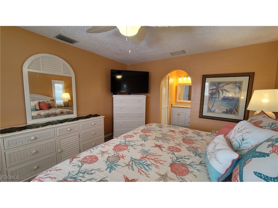 1126 SE 13th Terrace Cape Coral FL 33990 2026005797 image14