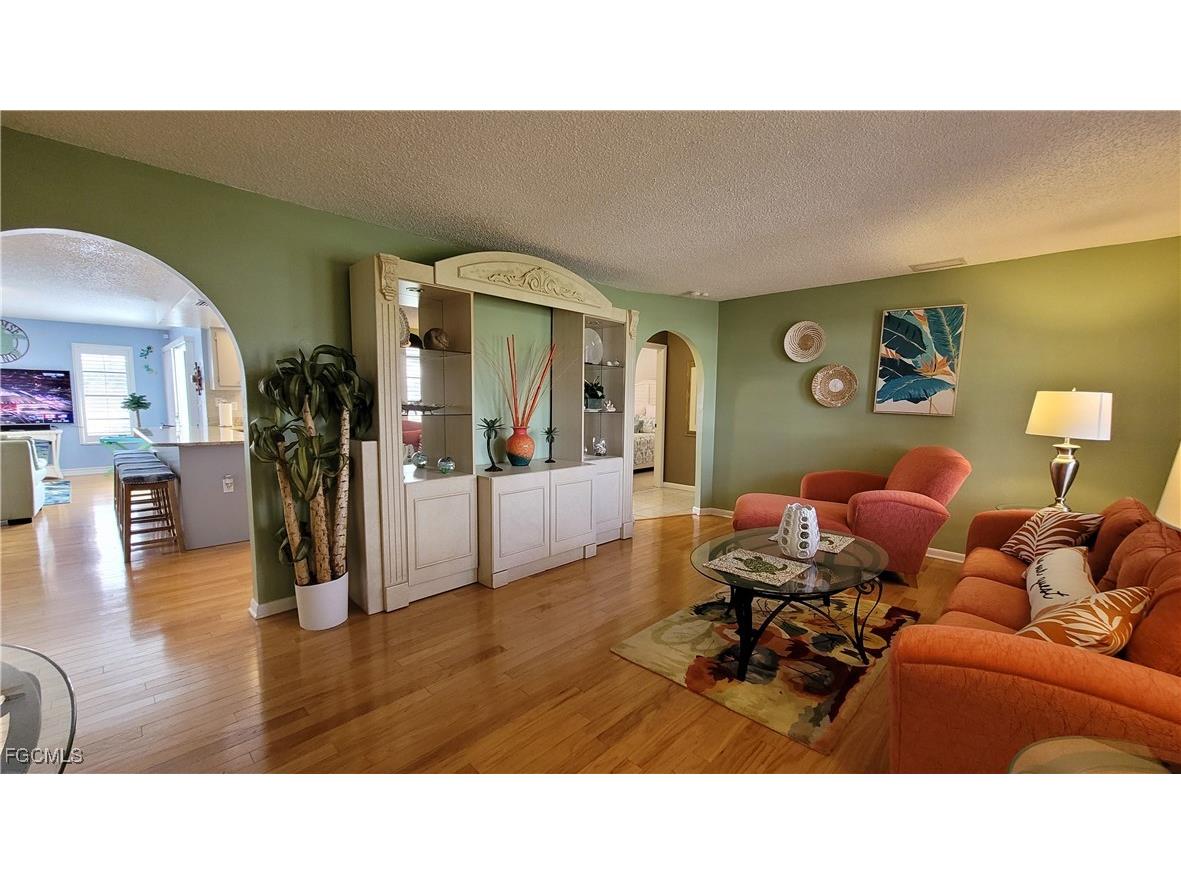 1126 SE 13th Terrace Cape Coral FL 33990 2026005797 image4