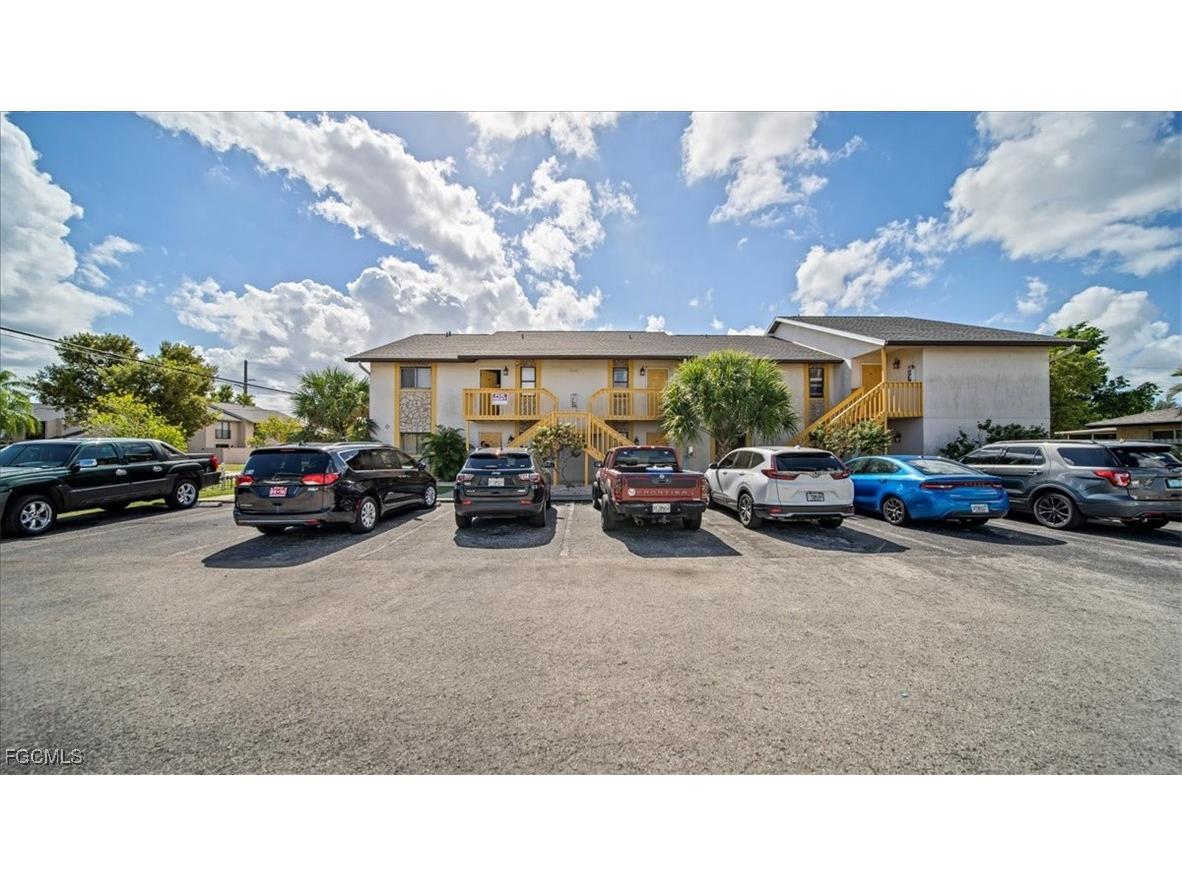 1126 SE 8th Street Cape Coral FL 33990 2025021340 image2