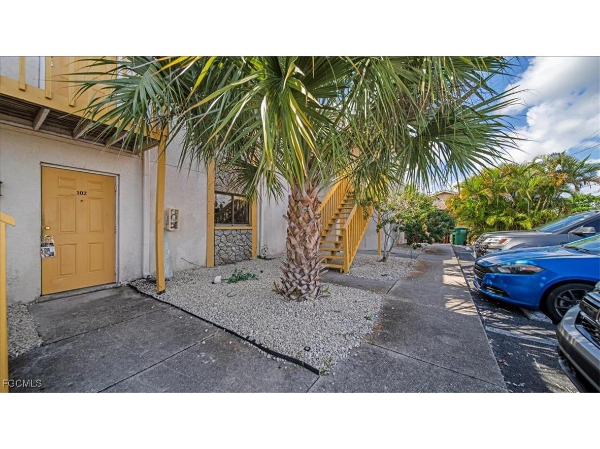 1126 SE 8th Street Cape Coral FL 33990 2025021340 image4